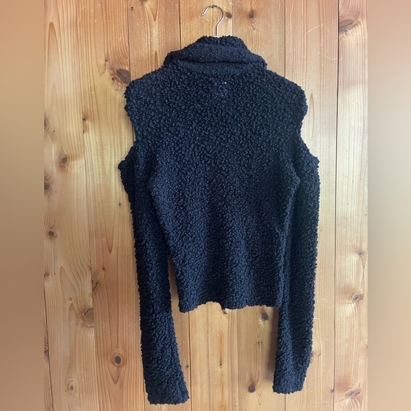 Chloe Black Textured Sweater - Picture 4 of 6